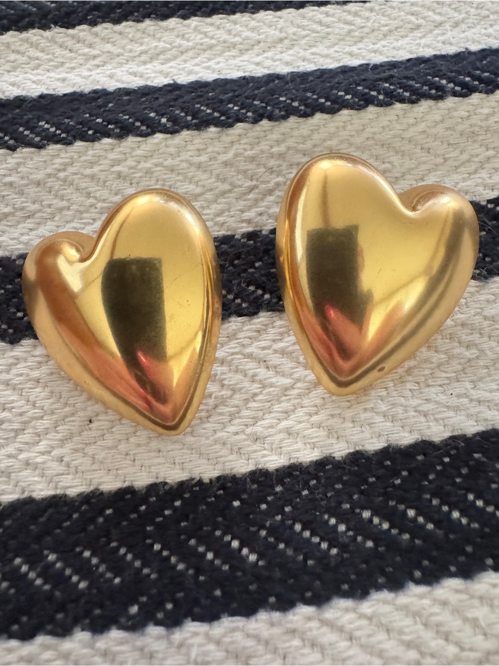 Classic Gold Heart Stud Earrings - Women Jewelry